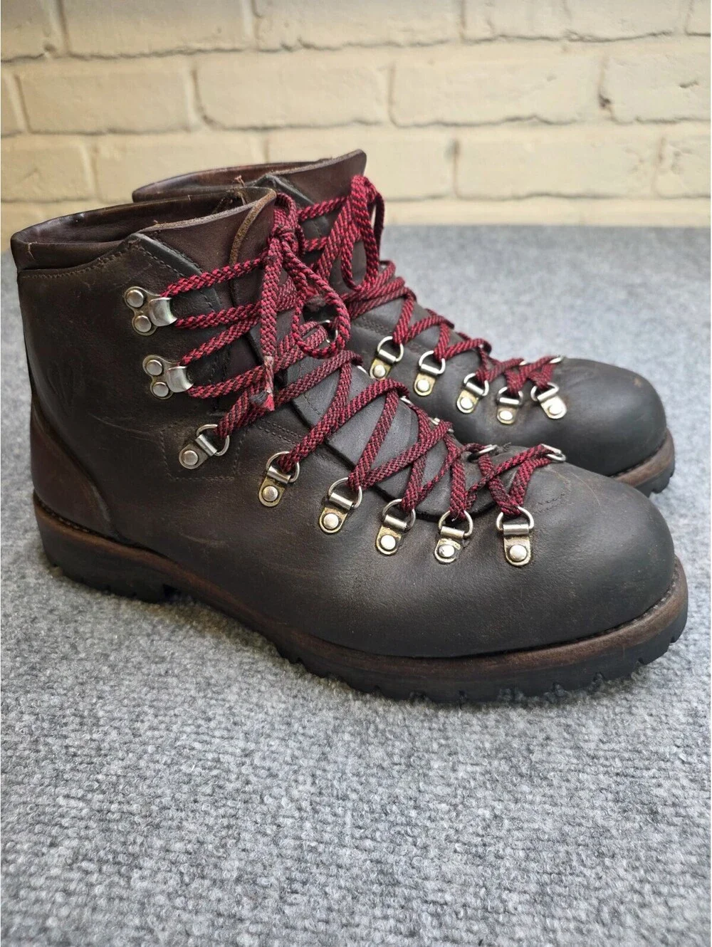 Vintage Vasque Sundowner Hiking Boots Men's 11.5 M Brown Leather Made in Italy